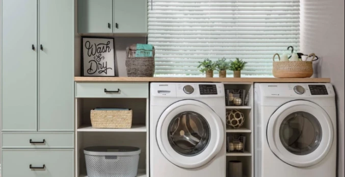 Room installed with washing machine